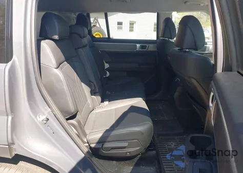 2025 Hyundai Santa Fe Sel z USA, uszkodzony, nr VIN 5NMP2DGL1SH072215